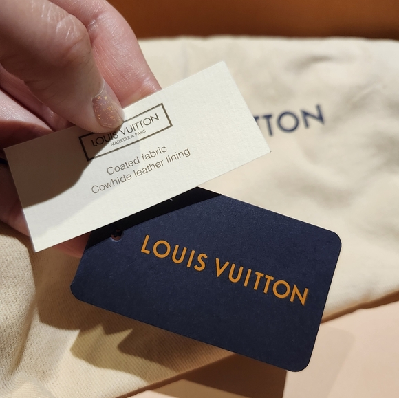 Authentic Louis Vuitton Brown Monogram Belt - Picture 2 of 5